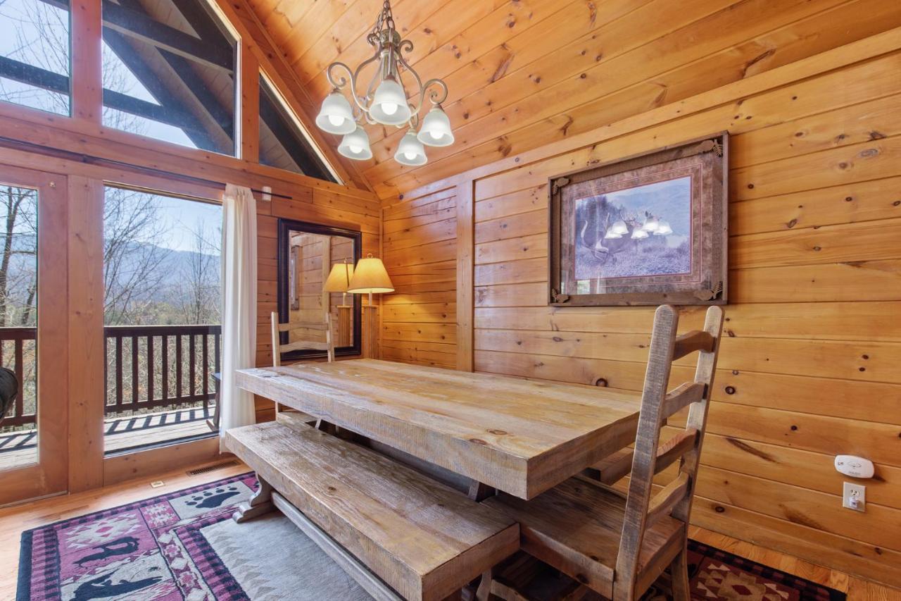 Above The Clouds, 4 Bedrooms, Pool Access, Private, Gaming, Sleeps 16 Гатлинбург Экстерьер фото